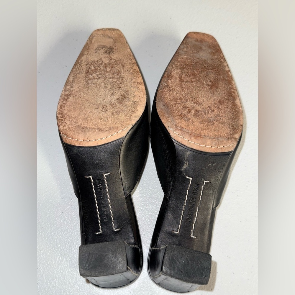 Brighton Bench Made Sz 6 1/2 M Black Mule Clog Heels Faux Alligator Skin - Picture 9 of 9